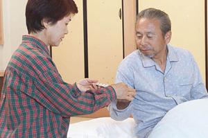 インプラントのエキスパートの手術が受けられる歯科